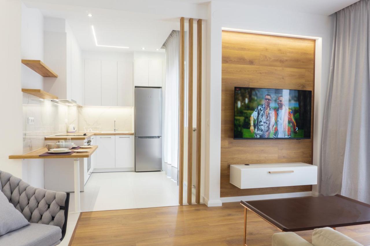 סלוניקי New Modern Style Home Next To The Train Station מראה חיצוני תמונה